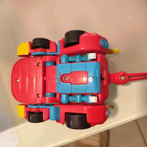 Go Go Dino toy in like new condition, needs batteries