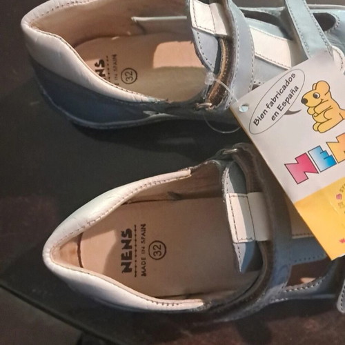 Leather Anatomical Sandals Size 32 New, White and Turquoise