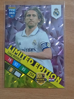 Panini FIFA 365 Adrenalyn XL 2022-2023 Limited Edition Modric Real Madrid small size like new
