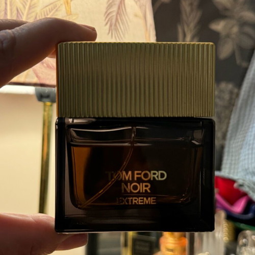 Tom Ford Noir Extreme Eau de Parfum 50ml like new