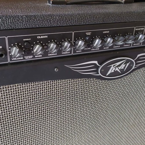 Peavey ValveKing 212 guitar amplifier with footswitch