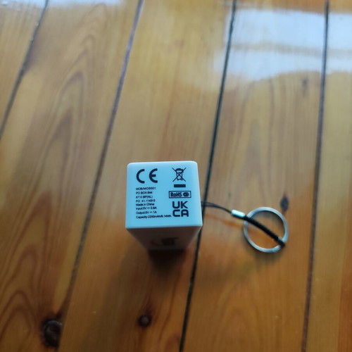 Power Bank 2200mAh like new, small and lightweight with keyring