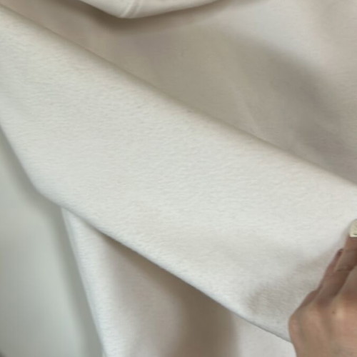 Chief girls' white coat with zipper and detachable hood like new