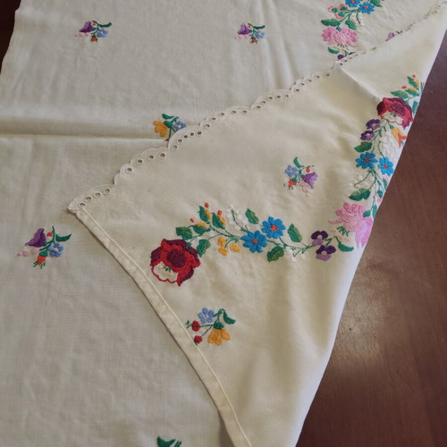 Embroideries used, set of 2, 160 x 65 cm each