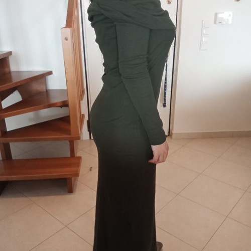 Long off-shoulder cotton dress like new, green, one size