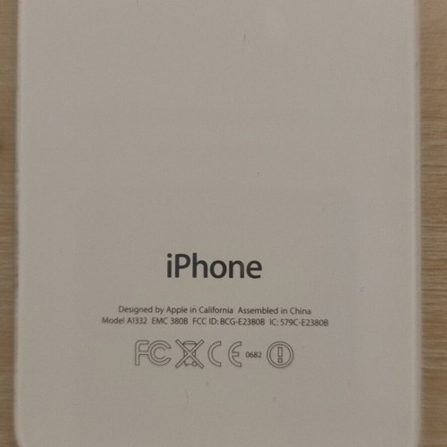 Apple iPhone 4 A1332 back cover used, white