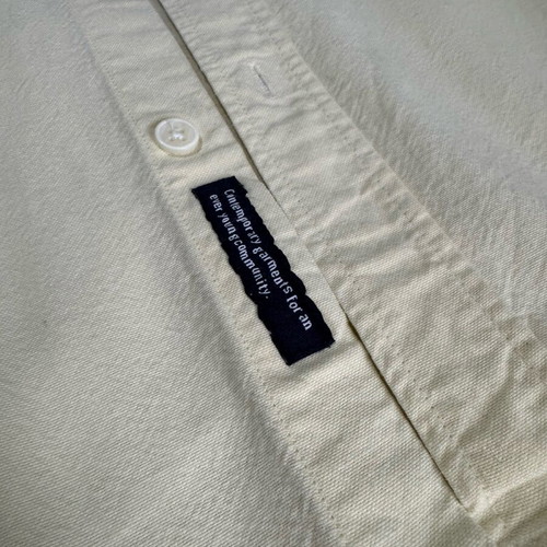 Pull & Bear shirt light yellow slim fit large like new