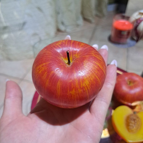 Decorative plate with wax fruit composition like new
