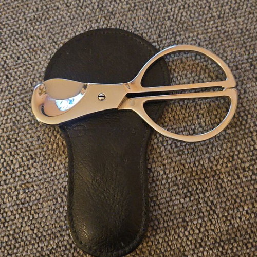 Donatus cigar cutter like new