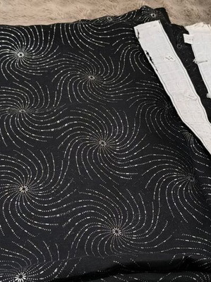 Κουρτίνα Μαύρη Ημιδιάφανη με Ασημί Σχέδιο Καινούργια 286×274 εκ.