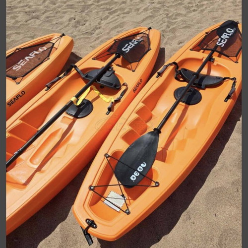 Seaflo Puny SF-1003 plastic sea kayak like new for 1 adult or 1 child