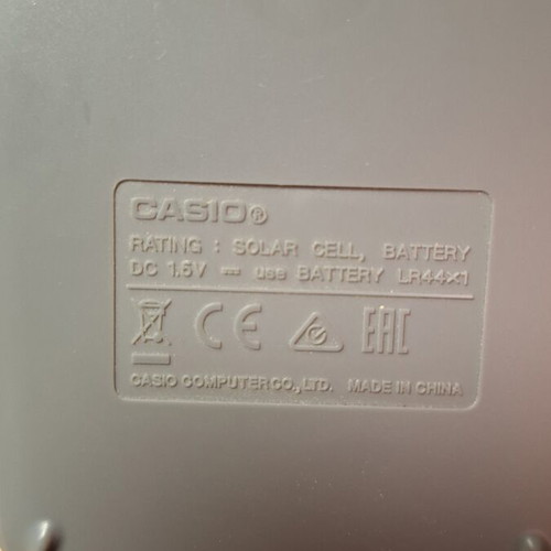 Casio fx-85ES PLUS scientific calculator like new