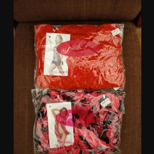 Nightgown and string set new, pack of two sets, one size