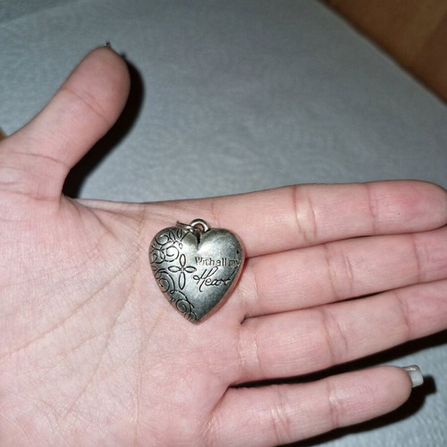 Fwo bead for necklace like new with engraving silver