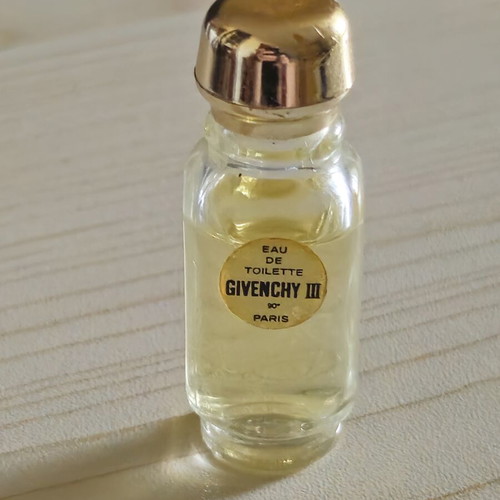Givenchy III Eau de Toilette 4ml like new, 80s vintage