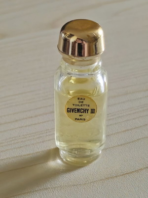 Givenchy III Eau de Toilette 4ml like new, 80s vintage