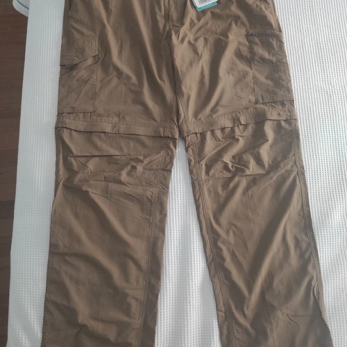 Columbia Silver Convertible Cargo Pants new, size 40 inches, brown