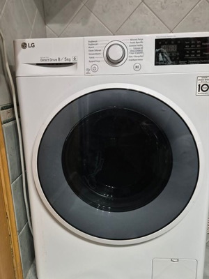 LG F4J6TM0W πλυντήριο στεγνωτήριο σαν καινούργιο, 8 kg πλύσης, 5 kg στεγνώματος