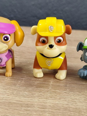 Φιγούρες Paw Patrol Skye Rubble Rocky μεταχειρισμένες, σετ