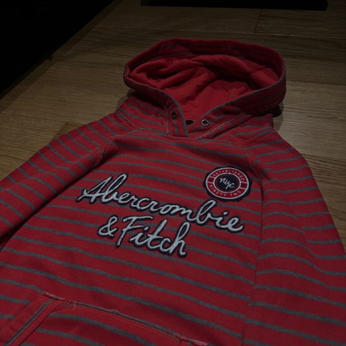 Abercrombie & Fitch red sweatshirt like new, size S