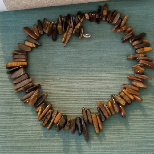 Tiger Eye Necklace 925 like new with silver clasp