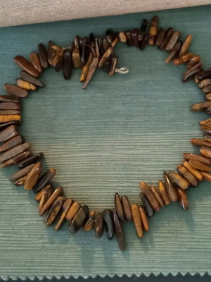Tiger Eye Necklace 925 like new with silver clasp