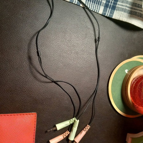 Earbud cushions new, pack of 7 pairs with 2 extra tips