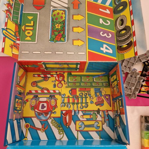 Playset with modeling clay new for creating cars with map