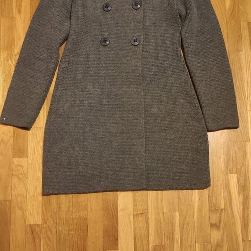 Long gray knitted cardigan medium like new