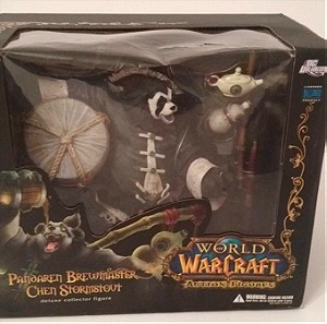 World of Warcraft Pandaren Brewmaster Action Figure - Deluxe Edition