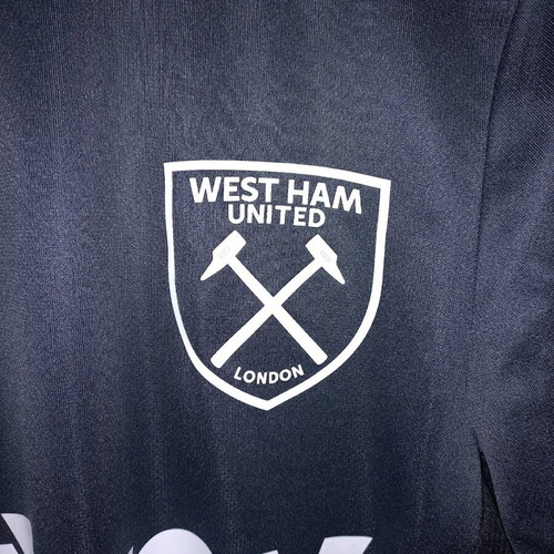 West Ham Umbro jersey small size like new