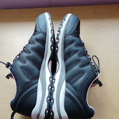 Unisex sneakers new, sporty, size 43, black