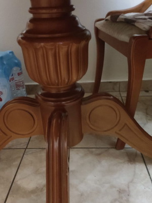 Walnut dining table with chairs used, round extendable, classic design