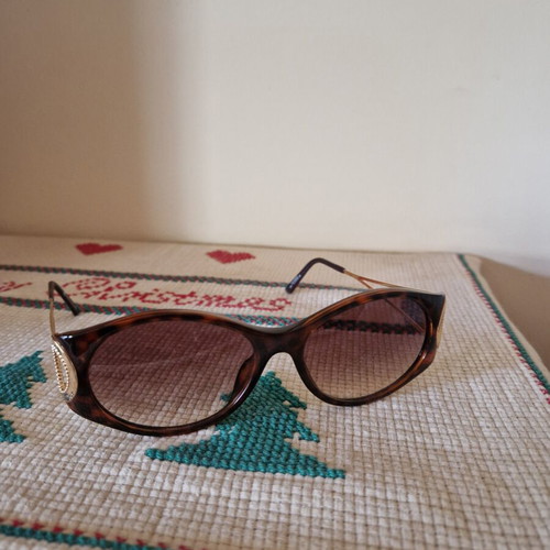 Christian Dior sunglasses like new, brown and gold