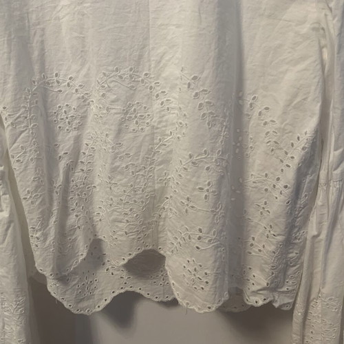 Cropped blouse Zara size L with broderie anglaise and bell sleeves like new