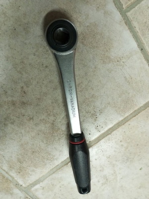 Ratchet wrench unused