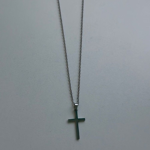 Steel cross necklace silver color, chain length 22 cm