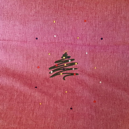 Tablecloth and 4 Christmas napkins set used, pink