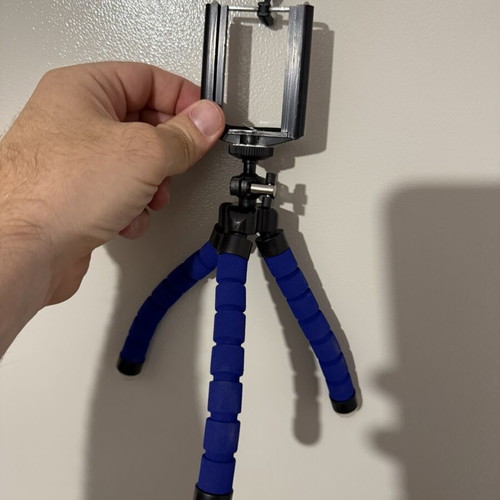 Tripod stabilizer for mobile phone