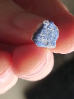 Dumortierite on quartz new