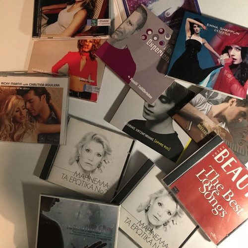 CD used, pack of 12, various music genres