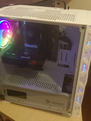 Ryzen 5500 υπολογιστής με RX 6600 και ποντίκι μεταχειρισμένο
