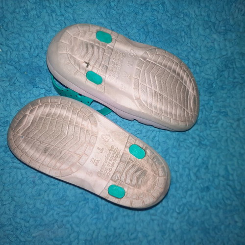 Ipanema children's beach shoes used, size 22
