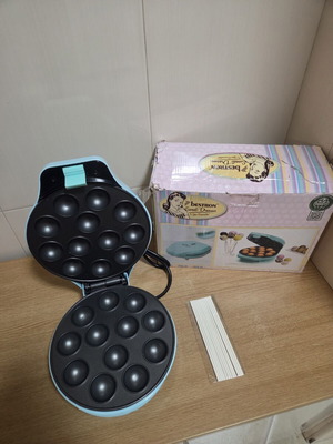Bestron Sweet Dreams Cake Pops Maker retro mint color, new