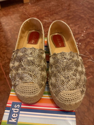 Espadrilles gold like new