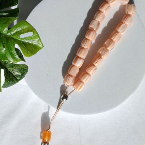 Komboloi with peach-orange cubic beads like new