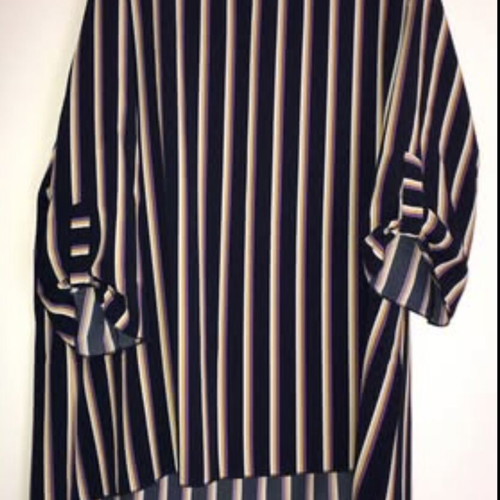 Shirt new size medium striped design with 3/4 sleeve