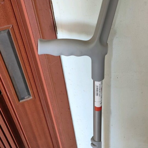 Crutch new