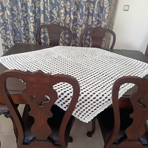 Crochet table linens set of 3, like new, ecru cotton yarn