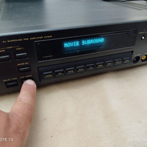 Marantz AV 500 Preamplifier like new, warm sound from the 90s